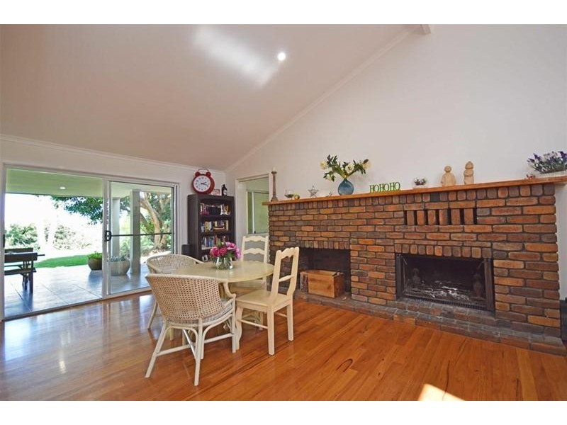 85 Bateke Road, Tamborine Mountain QLD 4272