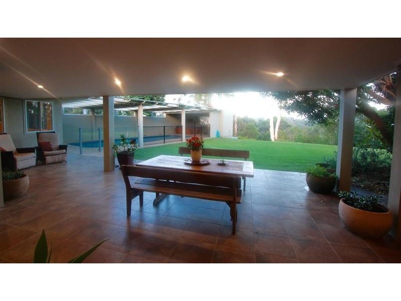 85 Bateke Road, Tamborine Mountain QLD 4272