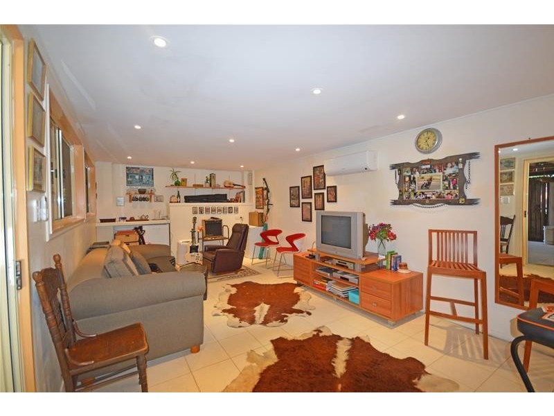 6 TOLIMA Drive, Tamborine Mountain QLD 4272