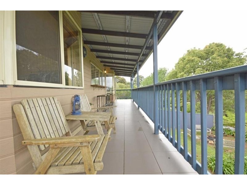 70 Pacific Parade, Tamborine Mountain QLD 4272