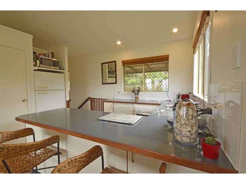 70 Pacific Parade, Tamborine Mountain QLD 4272