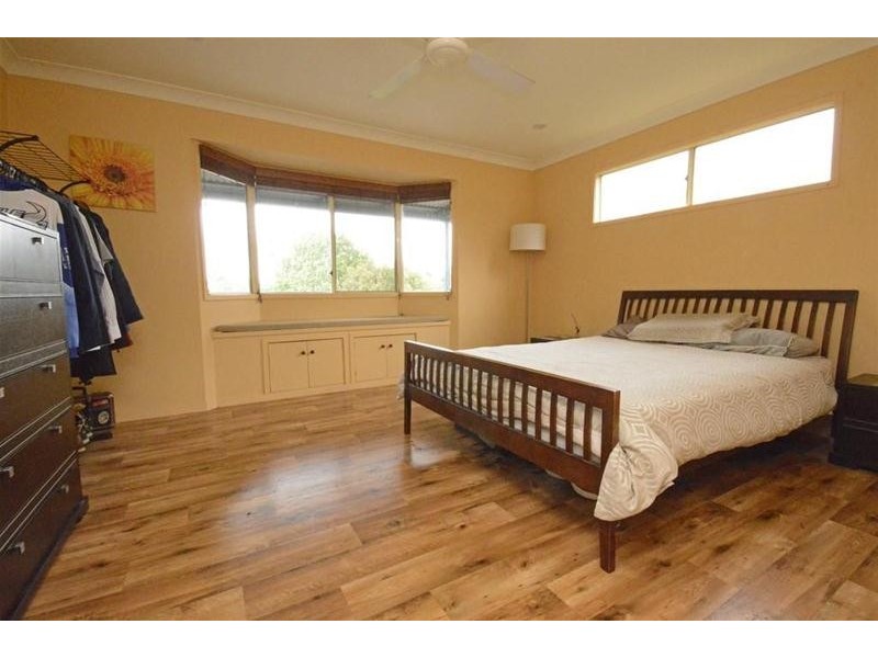 70 Pacific Parade, Tamborine Mountain QLD 4272