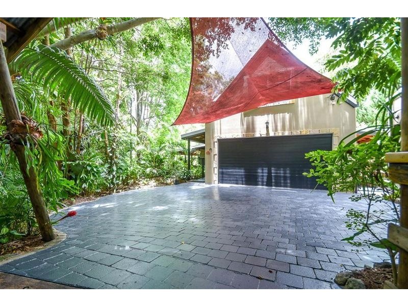 13-15 Borneo Court, Tamborine Mountain QLD 4272