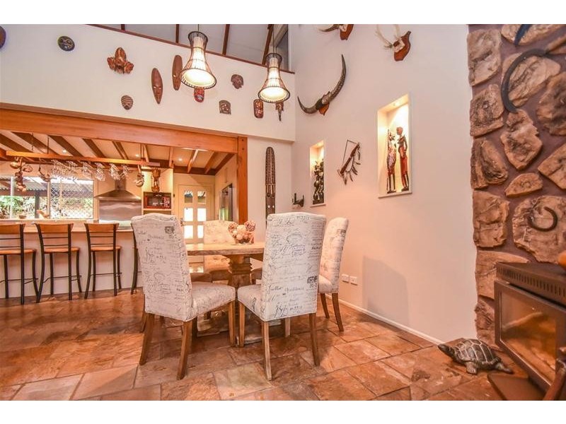 13-15 Borneo Court, Tamborine Mountain QLD 4272