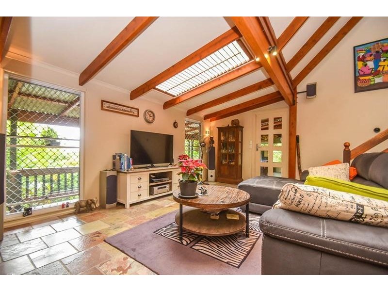 13-15 Borneo Court, Tamborine Mountain QLD 4272