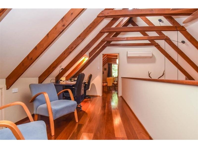 13-15 Borneo Court, Tamborine Mountain QLD 4272