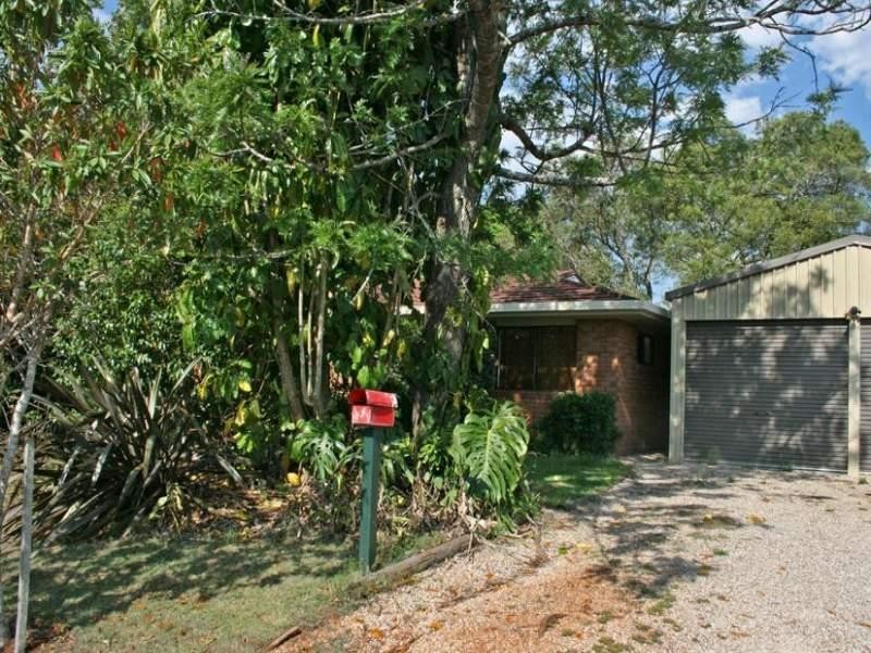 4 Mazama Court, Eagle Heights QLD 4271