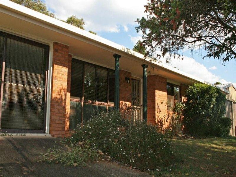 4 Mazama Court, Eagle Heights QLD 4271