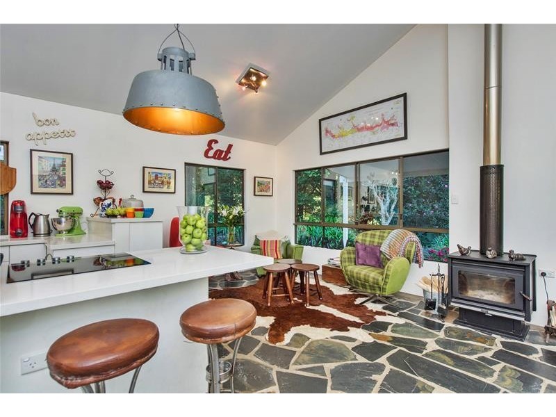 22 Wilson Road, Tamborine Mountain QLD 4272