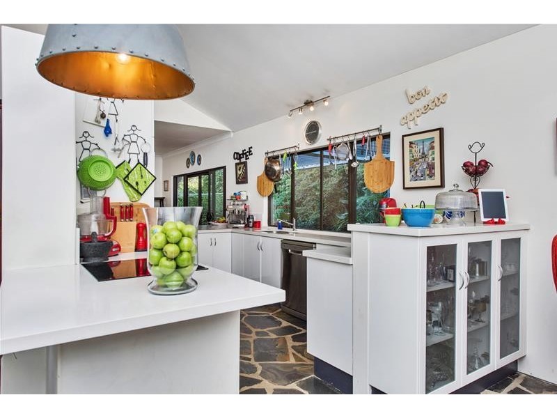 22 Wilson Road, Tamborine Mountain QLD 4272