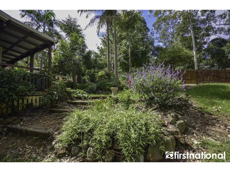 40 Kinabalu Drive, Tamborine Mountain QLD 4272