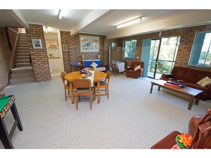 54 Paradise Drive, Tamborine Mountain QLD 4272