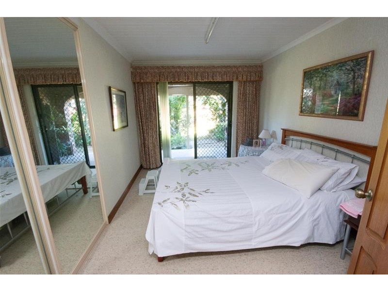 54 Paradise Drive, Tamborine Mountain QLD 4272