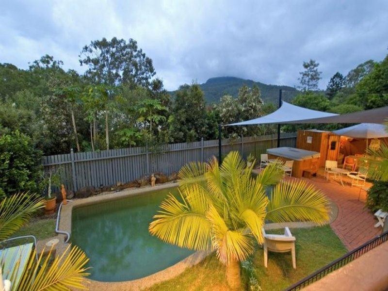12 King Street, Canungra QLD 4275