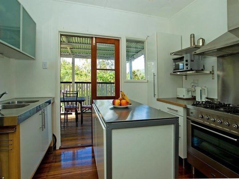 12 King Street, Canungra QLD 4275