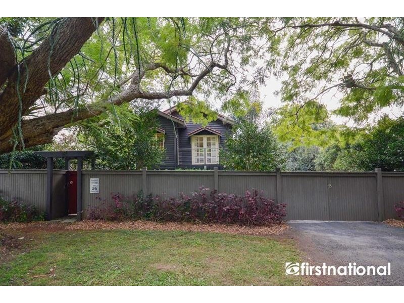 26 Central Avenue, Tamborine Mountain QLD 4272