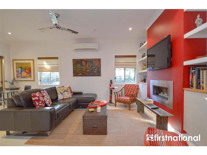 26 Central Avenue, Tamborine Mountain QLD 4272