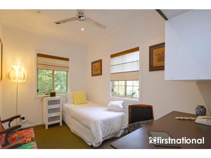 26 Central Avenue, Tamborine Mountain QLD 4272