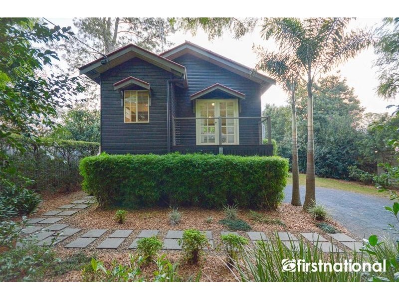 26 Central Avenue, Tamborine Mountain QLD 4272