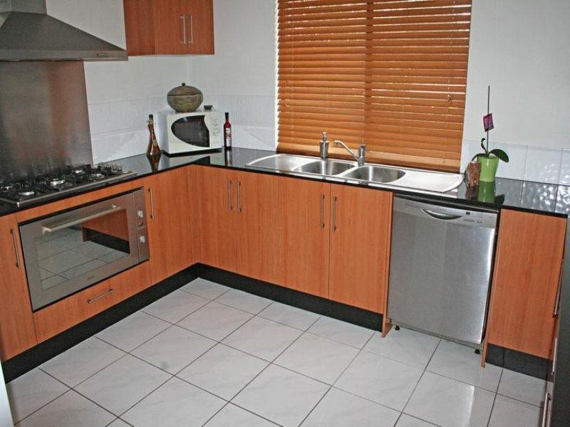 52 MAGNETIC Drive, Eagle Heights QLD 4271