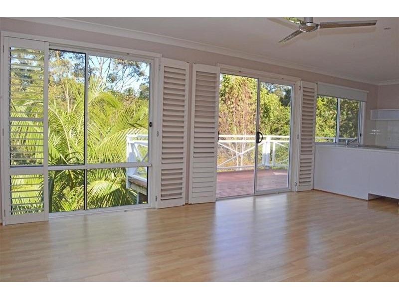 19 Magnetic Drive, Tamborine Mountain QLD 4272