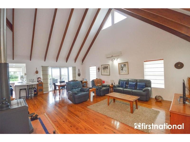 8 Eden Court, Tamborine Mountain QLD 4272