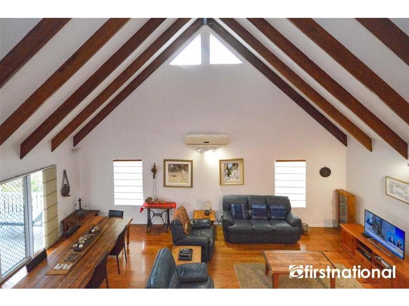 8 Eden Court, Tamborine Mountain QLD 4272