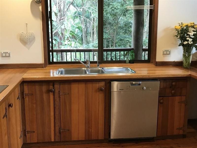 12-20 Leona Court, Tamborine Mountain QLD 4272