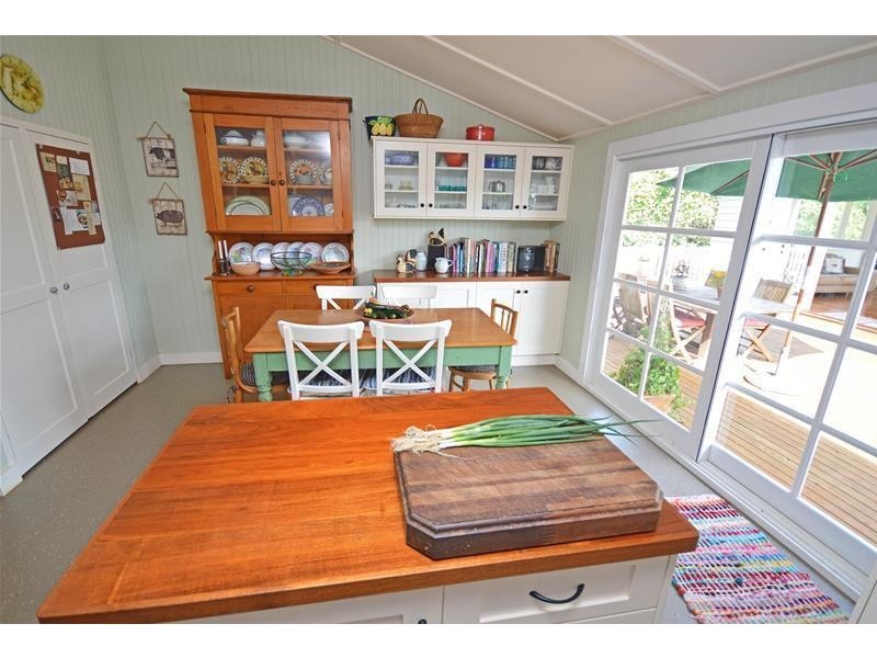 59 power Parade, Tamborine Mountain QLD 4272