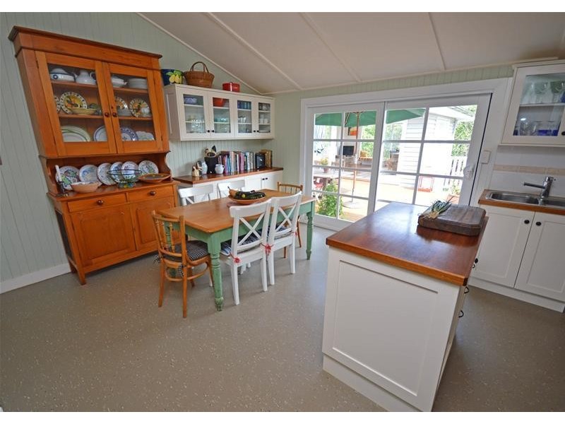 59 power Parade, Tamborine Mountain QLD 4272