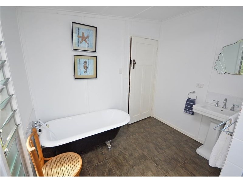 59 power Parade, Tamborine Mountain QLD 4272