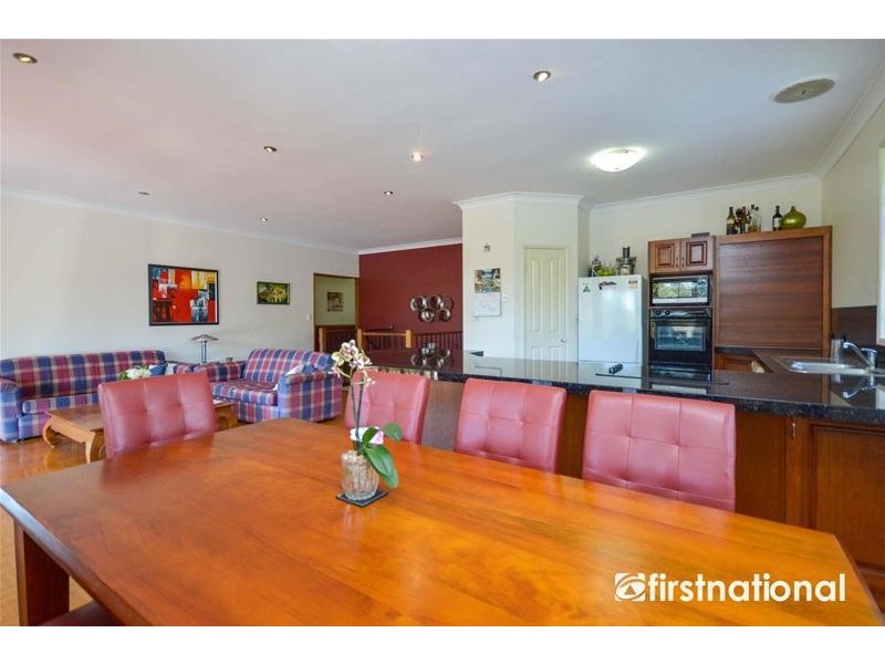 60 Bateke Road, Tamborine Mountain QLD 4272