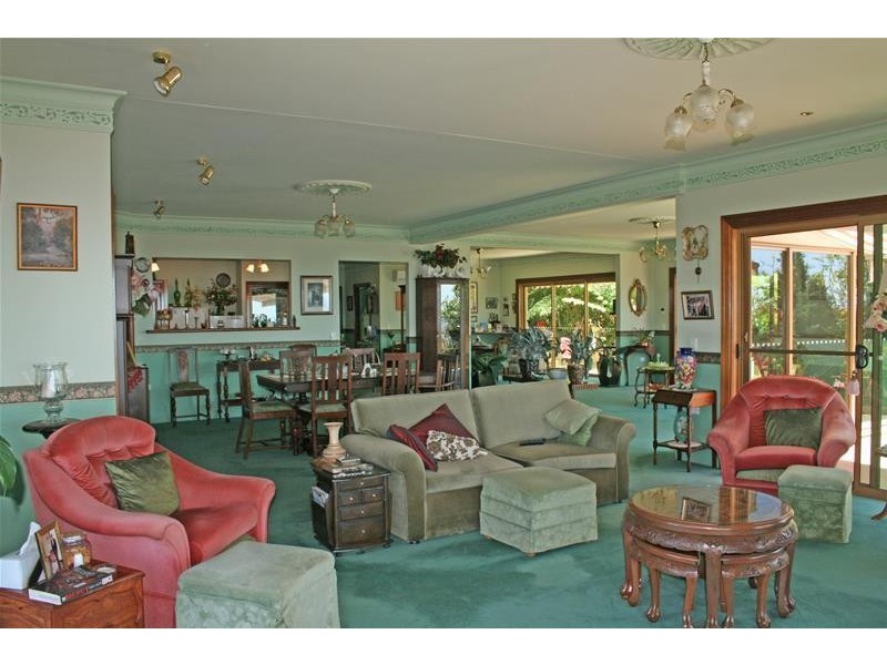 13/17 Eagles Retreat Place, Tamborine Mountain QLD 4272