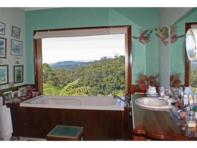 13/17 Eagles Retreat Place, Tamborine Mountain QLD 4272