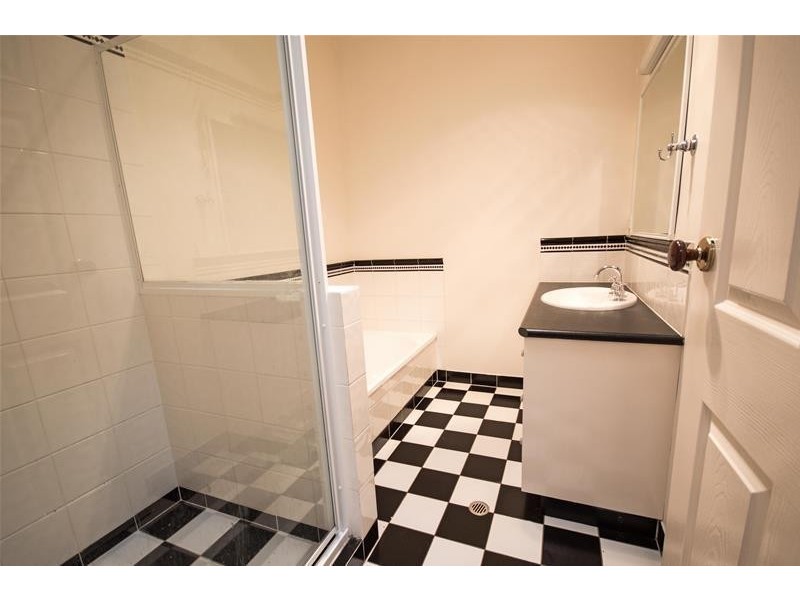 29 Witherby Cresent, Tamborine Mountain QLD 4272