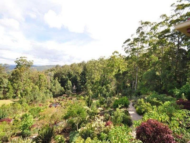 13-17 Eagles Retreat Place, Tamborine Mountain QLD 4272