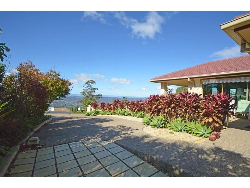 13-17 Eagles Retreat Place, Tamborine Mountain QLD 4272