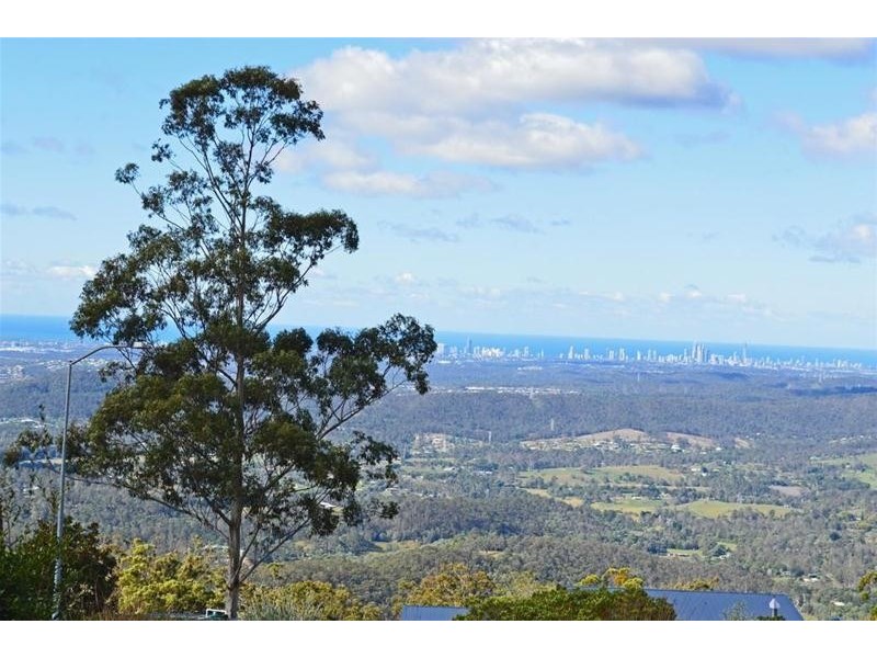 13-17 Eagles Retreat Place, Tamborine Mountain QLD 4272