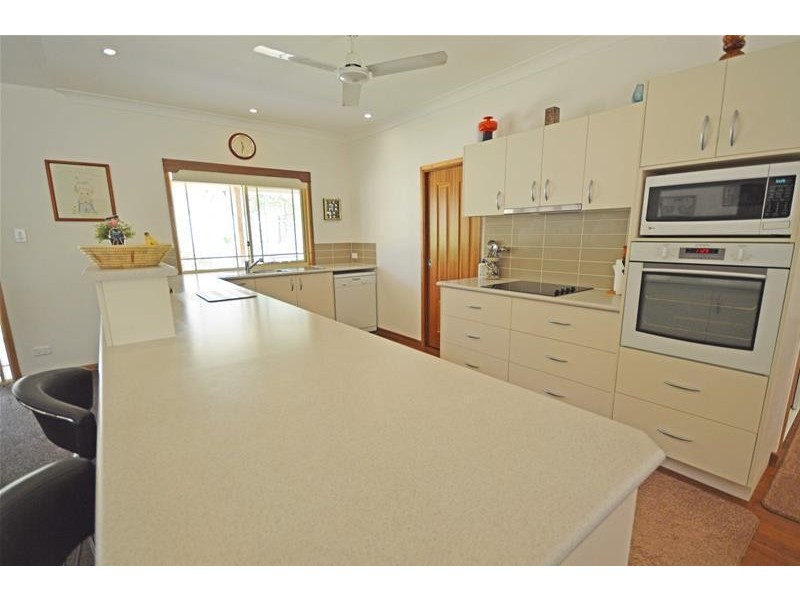 45 Cooneana Court, Tamborine QLD 4270