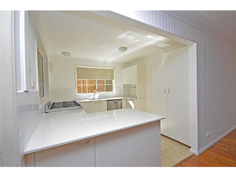 8 Kamet Court, Tamborine Mountain QLD 4272