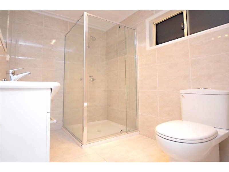 8 Kamet Court, Tamborine Mountain QLD 4272