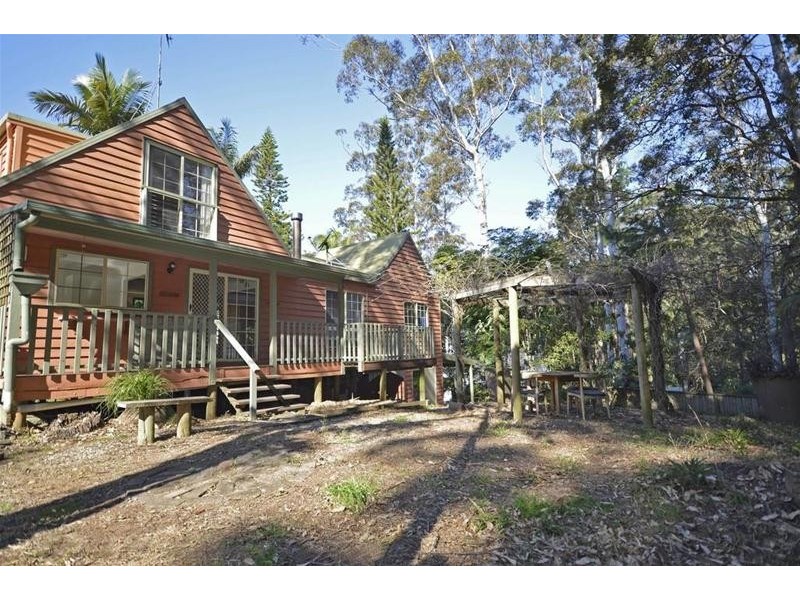 8 Kamet Court, Tamborine Mountain QLD 4272