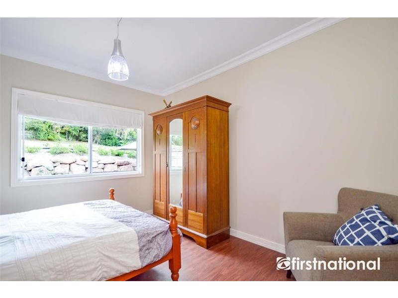 100 Contour Road, Tamborine Mountain QLD 4272