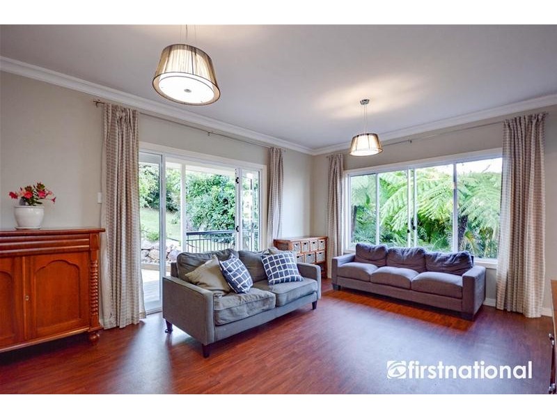 100 Contour Road, Tamborine Mountain QLD 4272