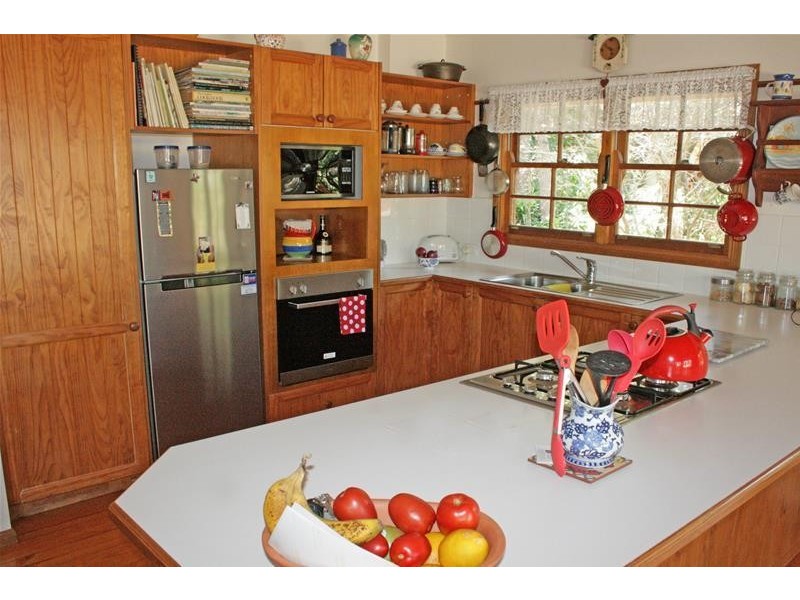 123 Contour Road, Eagle Heights QLD 4271