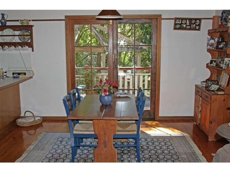 123 Contour Road, Eagle Heights QLD 4271