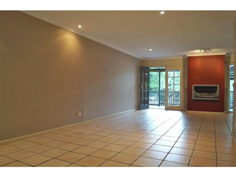 52 Macdonnell Road, Tamborine Mountain QLD 4272