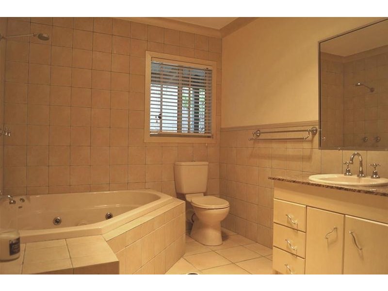 52 Macdonnell Road, Tamborine Mountain QLD 4272