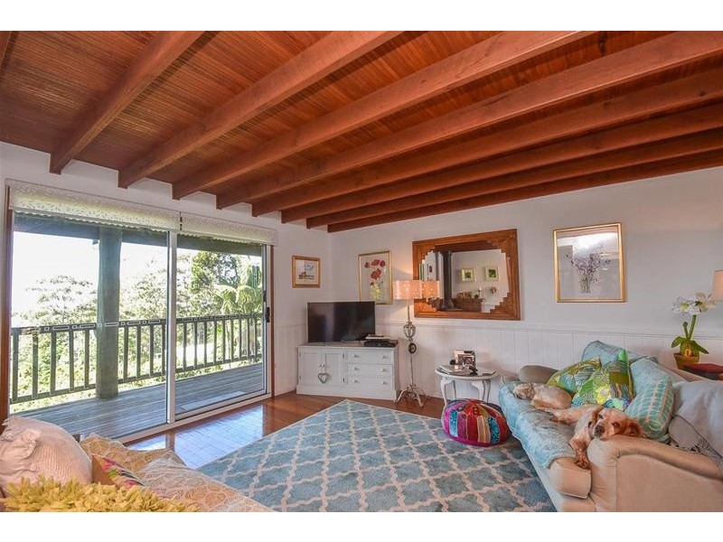 52 Paradise Drive, Tamborine Mountain QLD 4272