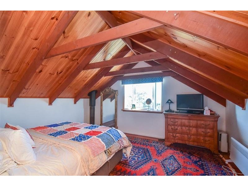 52 Paradise Drive, Tamborine Mountain QLD 4272